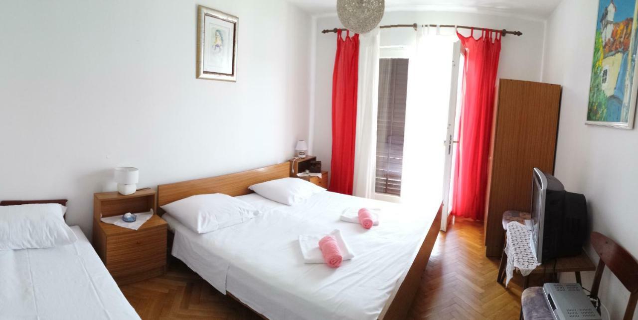 Guesthouse Familija Tariba Supetarska Draga Eksteriør bilde