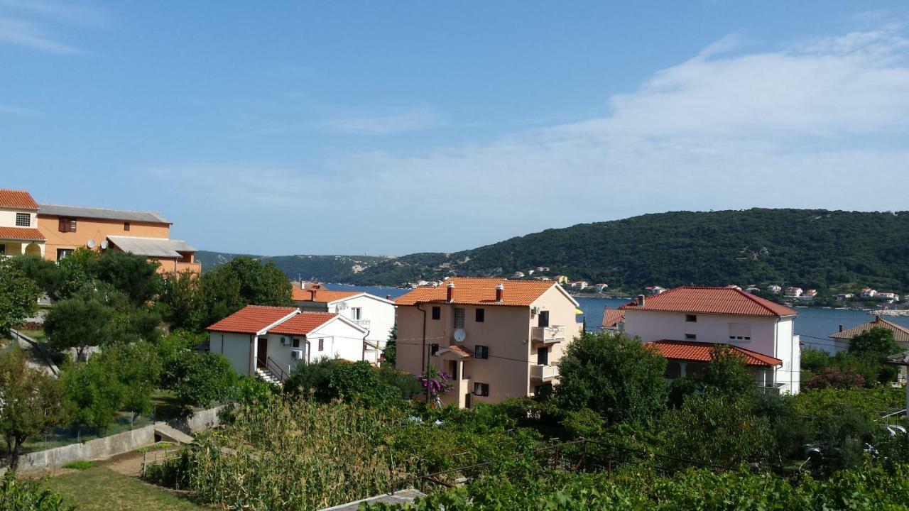 Guesthouse Familija Tariba Supetarska Draga Eksteriør bilde